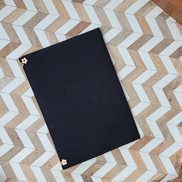 DAISY Marc Jacobs Canvas Tote and Clutch Combo - Picture 10 of 11